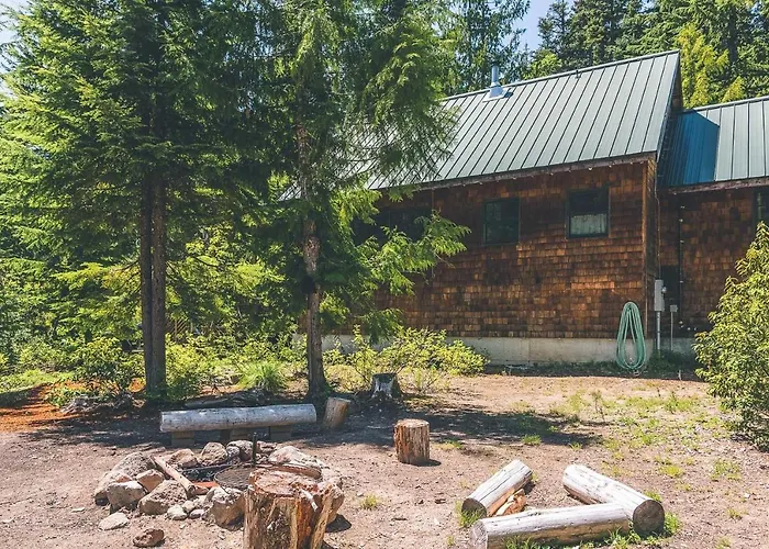 Marshall Cabin - Meredith Lodging