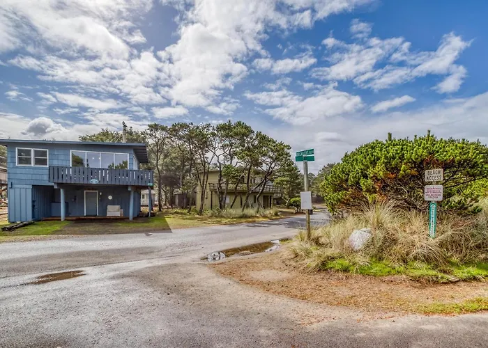 Sea Here - Meredith Lodging