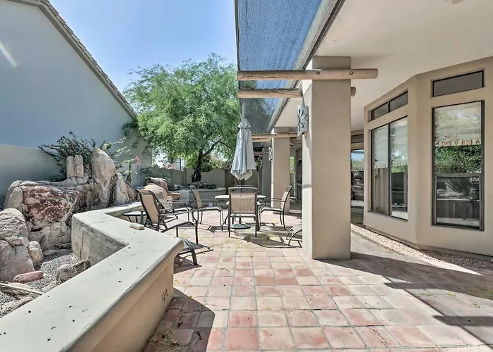 6 Mi To Dtwn Mesa! Pueblo Poolside Retreat