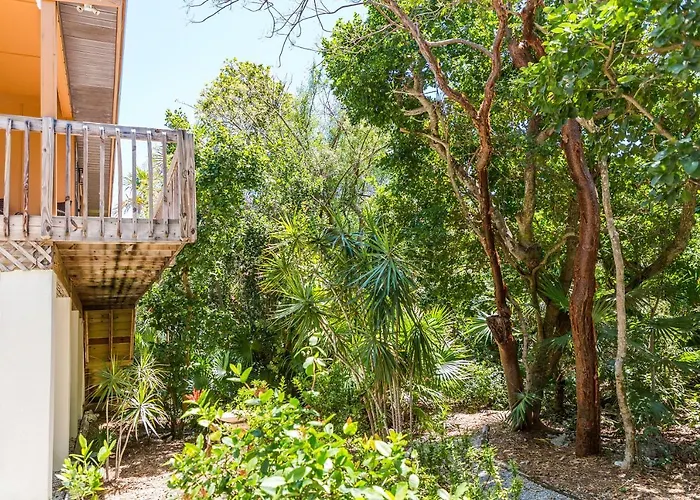 The Florida Keys Treehouse In Marathon, Fl