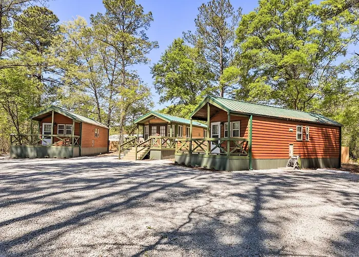 Family-Friendly Cabin ~ 5 Mi To Dtwn New Bern