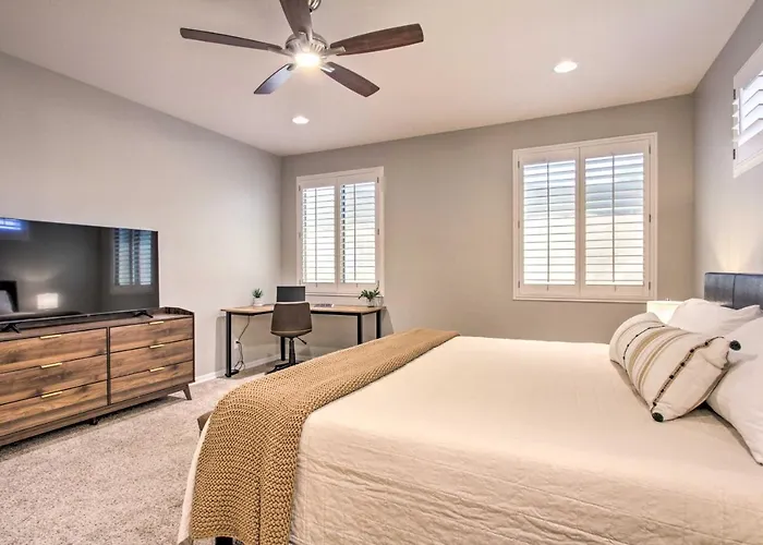 Summer Specials! Snowbird Escape W/ Pool