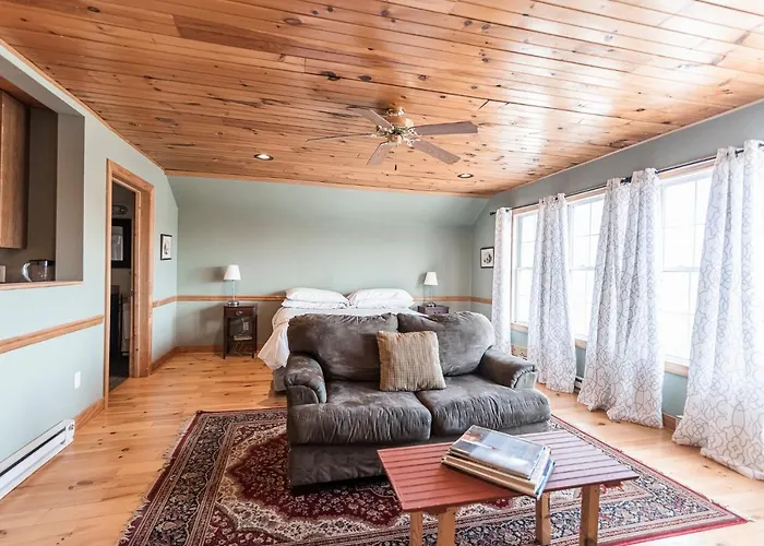 The Loft At The Barn