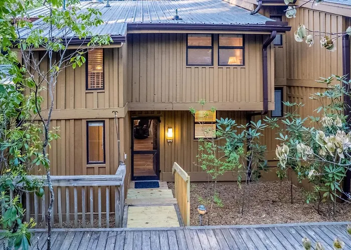 Whispering Woods Retreat