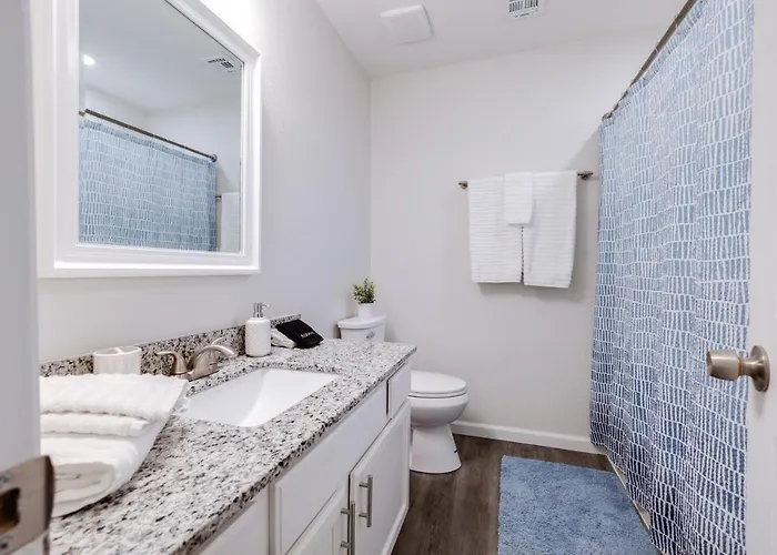 Trailside Townhouse - Close To Downtown & Bike Trails
