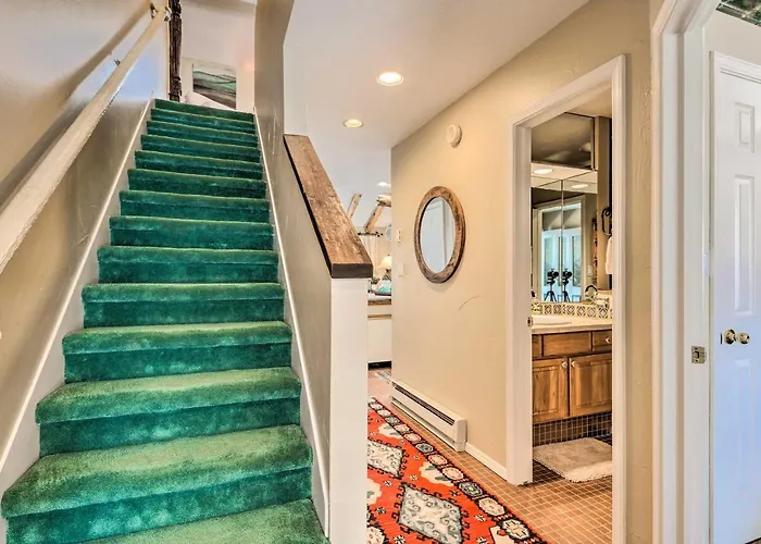 Eclectic Home W/ Deck: 4 Miles To Ski Cloudcroft!