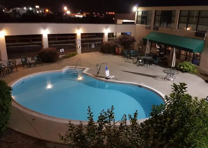 Travelodge By Wyndham Roanoke
