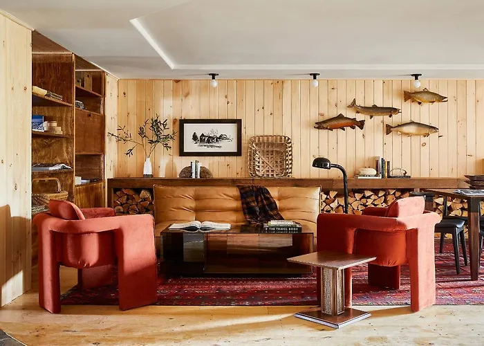A Hotel Inn Sunapee