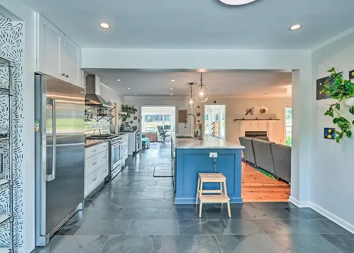 Peaceful Southern Pines Home W/ Pool + Yard!