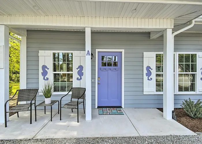 1 Mi To Ocean Isle Beach! Home W/ Shared Lanai