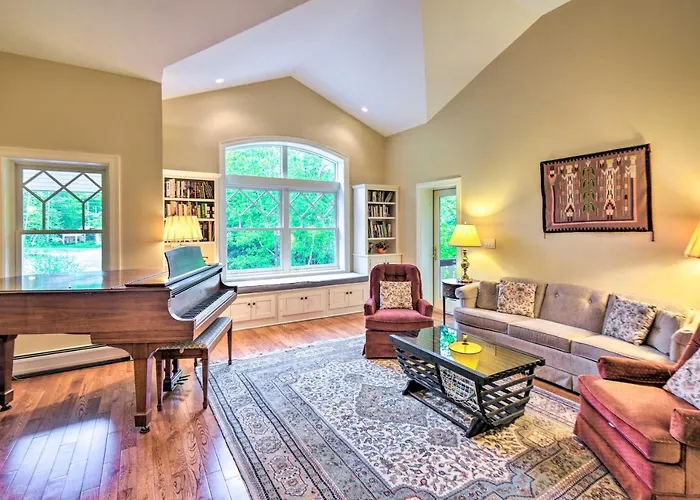 4 Mi To Ski Slopes: Family-Friendly Bartlett Home!