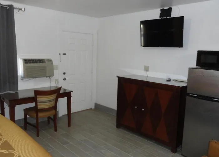 Economy Inn