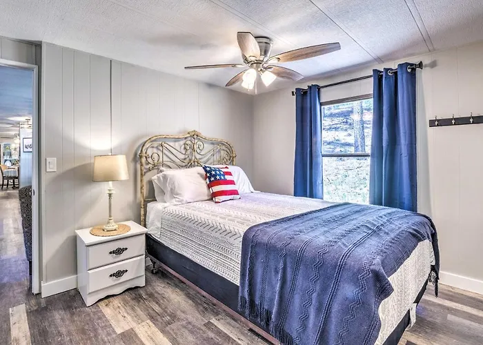 Quiet Cloudcroft Cabin W/ Porch + Gas Grill!