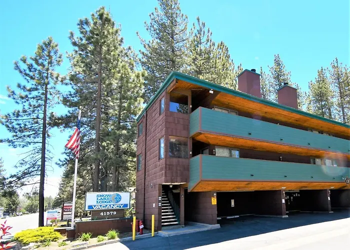 Getaways At Snow Lake Lodge
