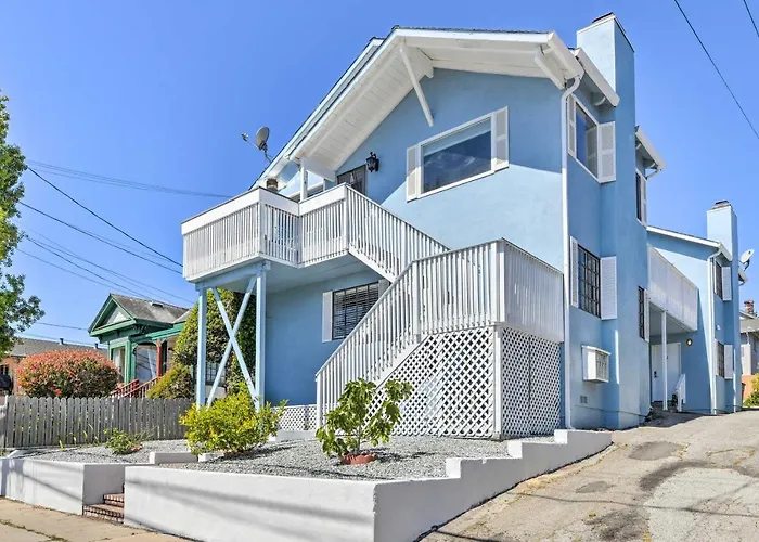 Cozy Monterey Apartment - Walk To Wharf & Dtwn!