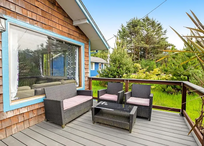 Pacific Breeze Hideaway