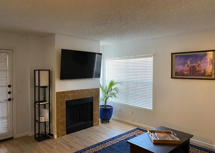 Catalina Condo @ Laencantada - Tucson Az