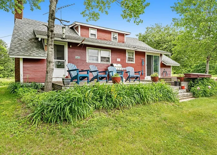 Roxbury Retreat