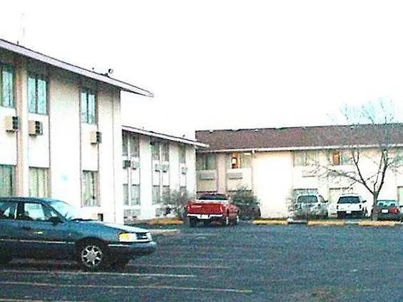 Quest Inn