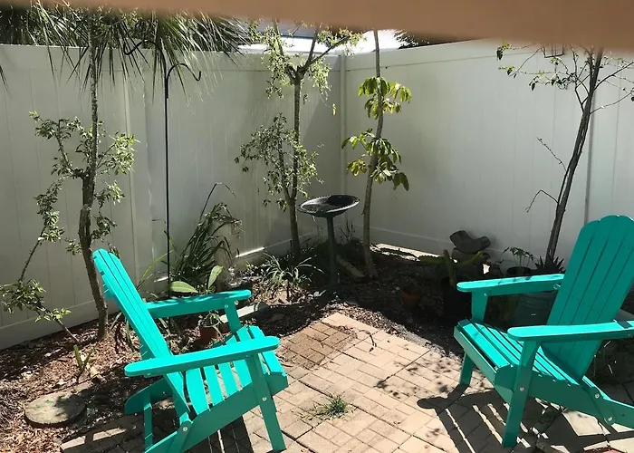 The Treehouse-Short Term Available Message Jo-An