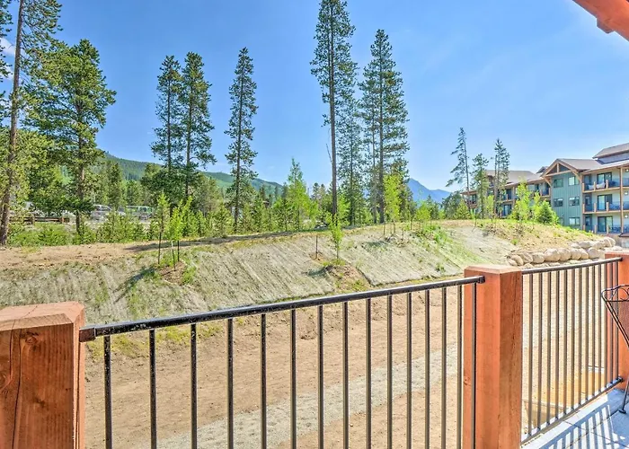 Condo 2 Mi To Keystone Resort: Relax Fireside!