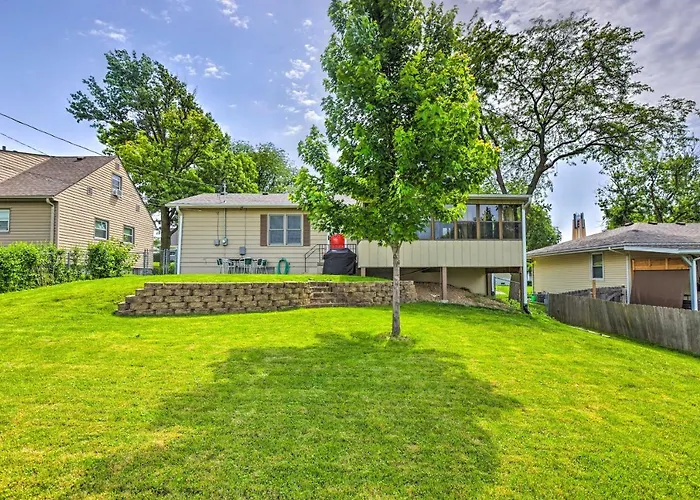 6 Mi To Old Market: Home W/ Bbq-Ready Patio!