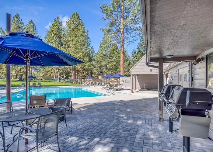 Ski House 106 - Meredith Lodging