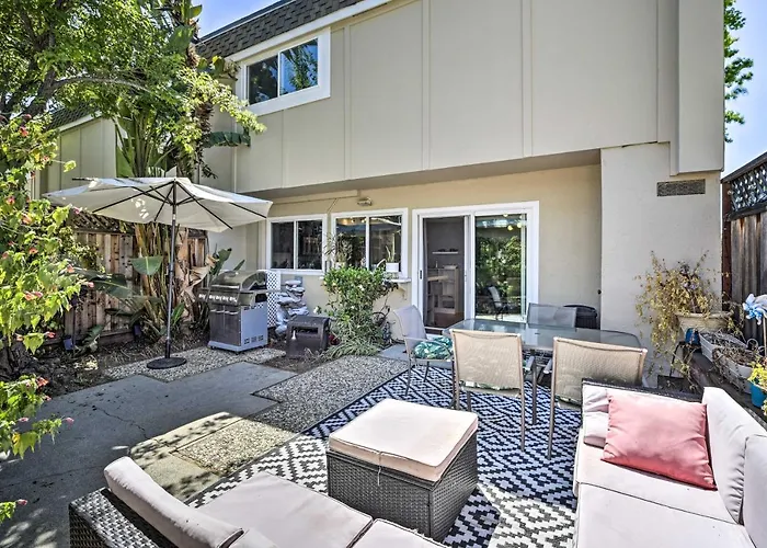 Remote Work Friendly San Jose Retreat W/ Patio