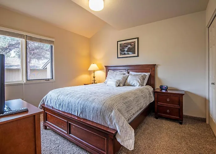 Eagle Crest On The Green - Meredith Lodging