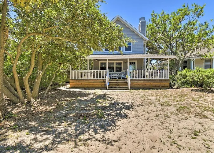 Classic Chesapeake Beachside Cottage W/ Porch!