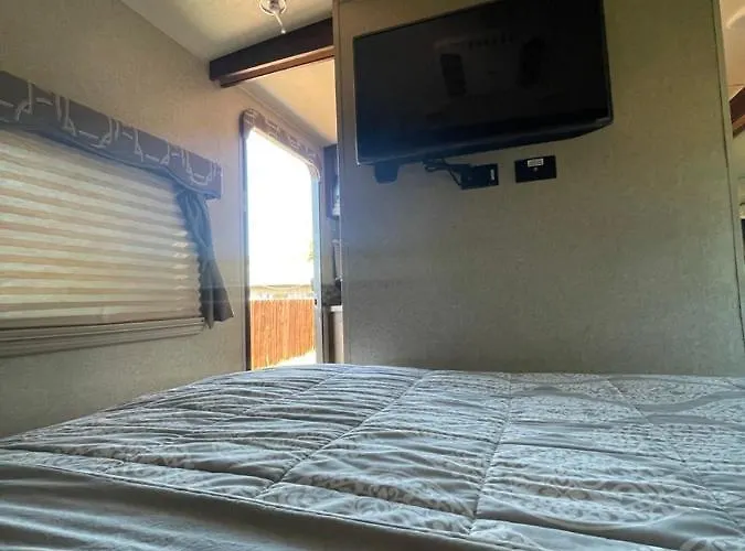 Comfortable & Private Stay In Moreno Valley
