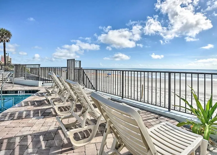 Airy Oceanfront Condo: Steps To Daytona Beach