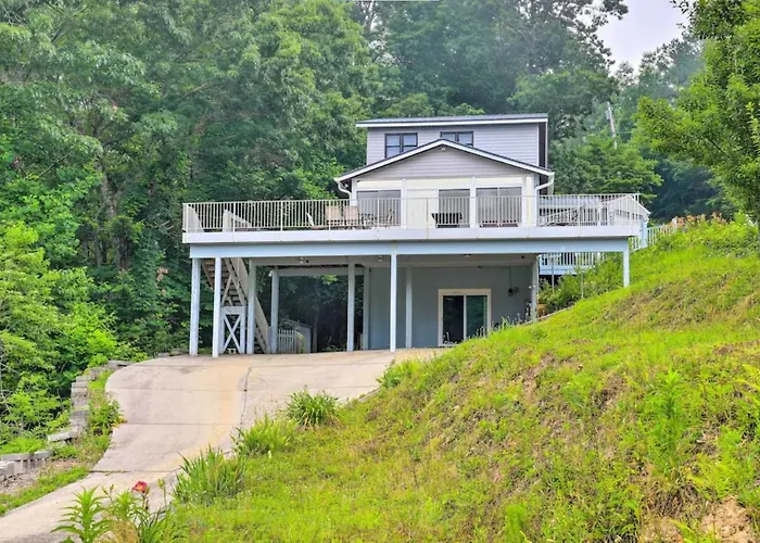 Roamer'S Respite - A Prime Location With Scenic Views For Your Ultimate Retreat