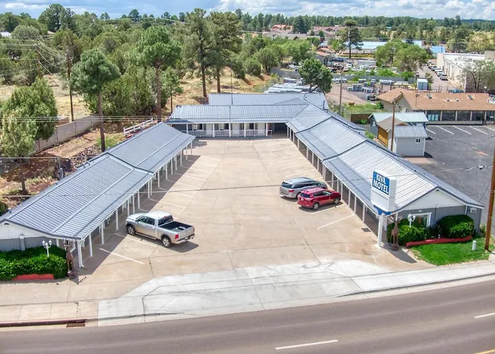 Kiva Motel Mountain Retreat