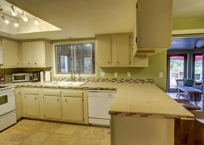 Zen Desert 3Br Home, Great Location