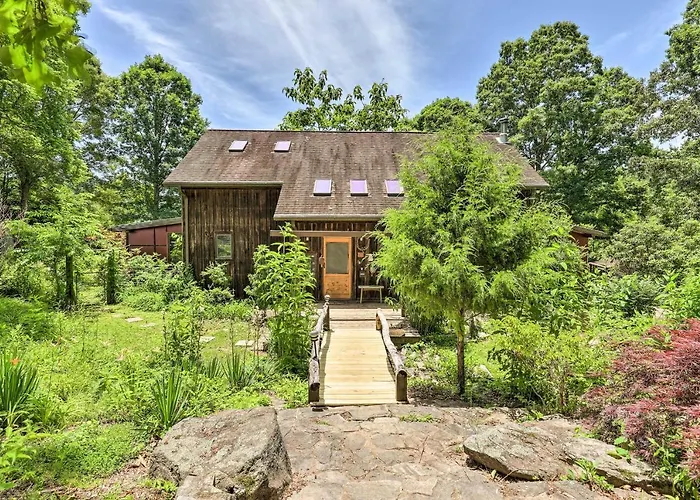 Cookout Ready! 'Sweet Suite' W/ Views In Leicester