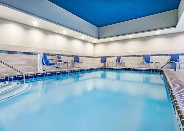 Laquinta Suites By Wyndham South Bend Notre Dame Area