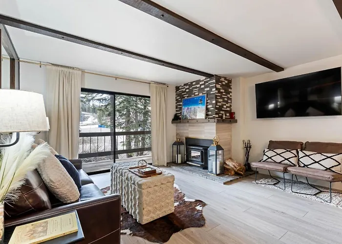 Luxurious 2 Bedroom Base Camp Condo - Steps From Kirkwood Village Condo