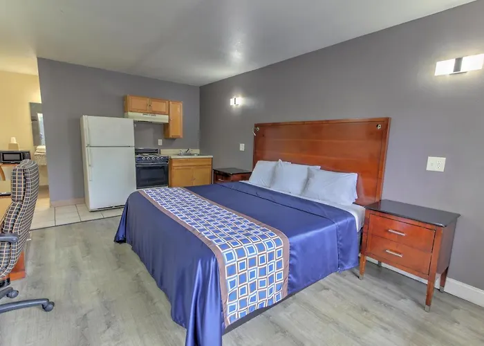 Budget Lodge Churchland