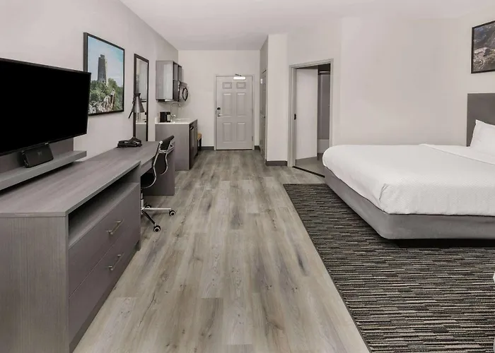 La Quinta Inn & Suites By Wyndham Ardmore