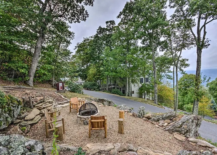 Family-Friendly Burnsville Condo! Gated Community