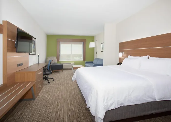 Holiday Inn Express & Suites - Goodland I-70 By Ihg
