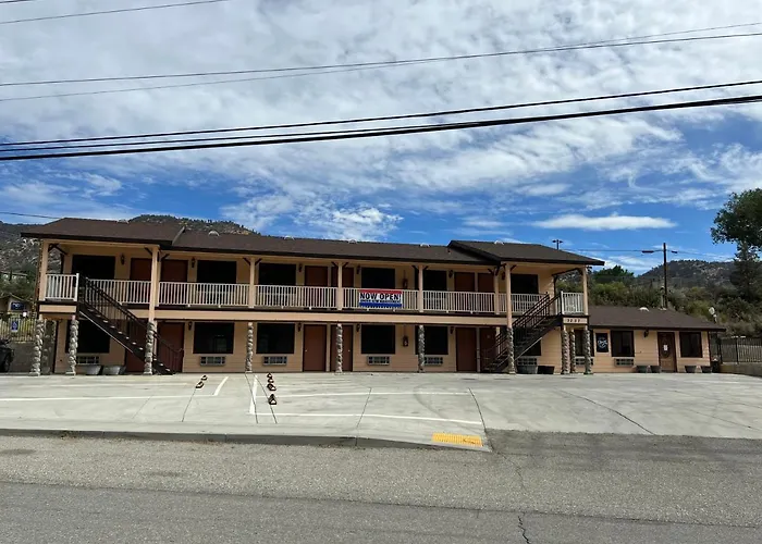 Frazier View Motel