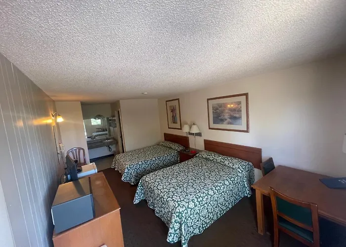 Riverside Inn