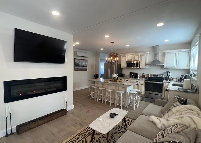 The Reminisce Vacation Home 5Br/3Bt,Downtown Bh