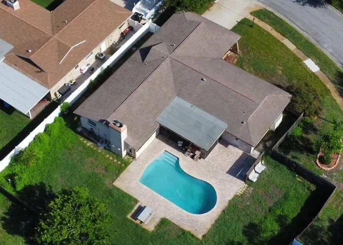 Dream Vacation Home W Heated Pool Close To Beaches Clearwater St Pete Quiet With Big Backyard