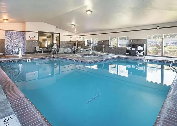 La Quinta By Wyndham Portland Nw
