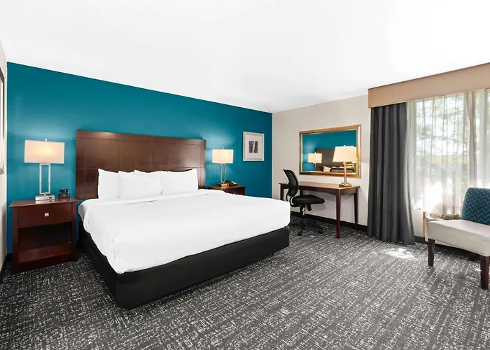 La Quinta By Wyndham Portland Nw
