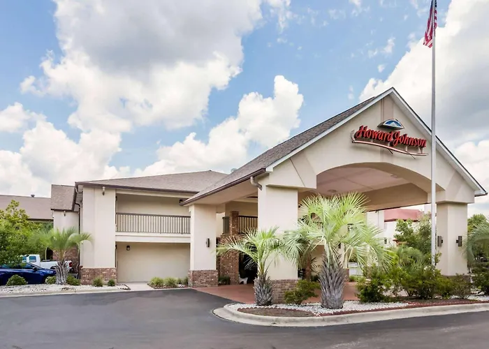 Howard Johnson By Wyndham Savannah Ga