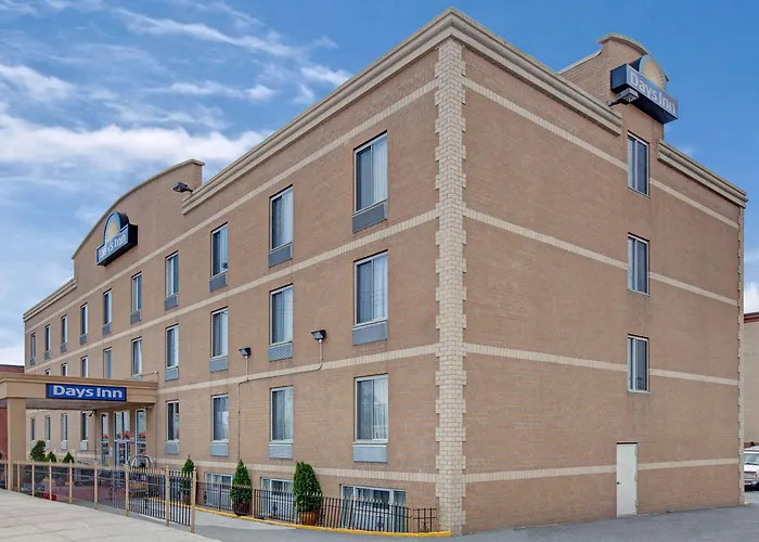Days Inn By Wyndham Jamaica / Jfk Airport